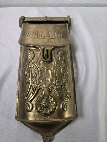 Vtg ornate solid - vtg, brass